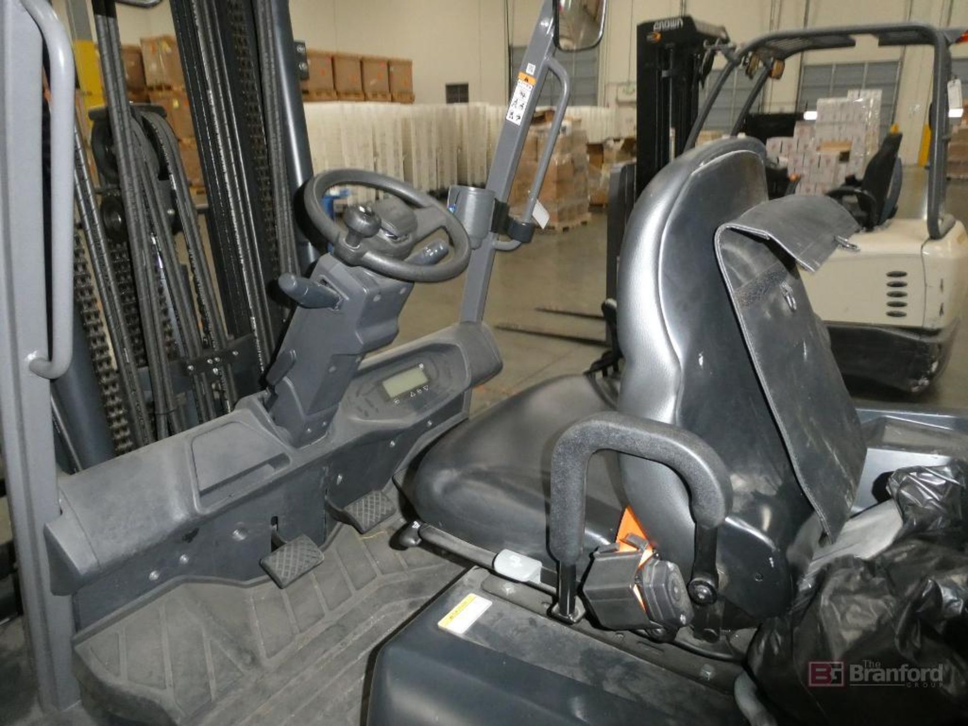 Crown Model CGC45S-9, 8500LB Fork Truck - Image 4 of 8