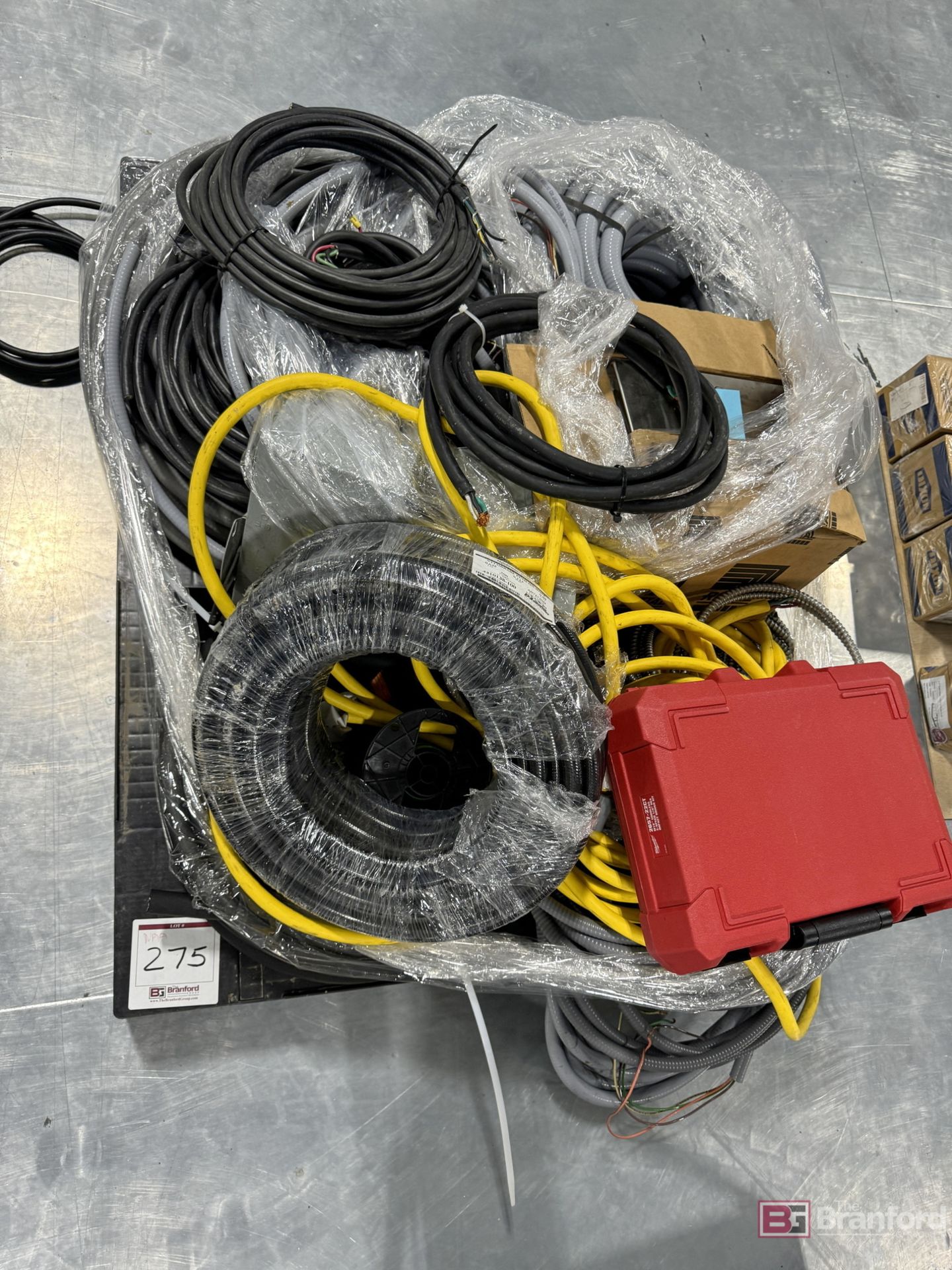 Pallet of misc electrical wiring and cables - Image 2 of 38