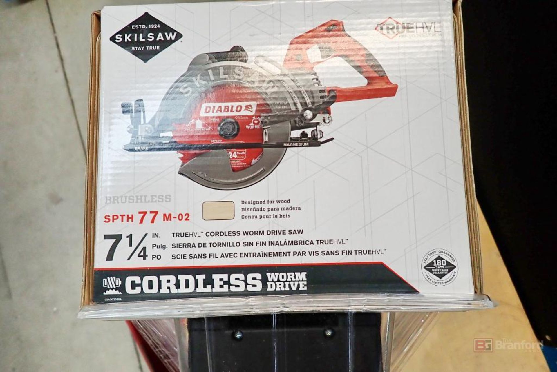 SKILSAW SPTH77 M-12 Cordless Worm Drive 7-1/4" Saw - Image 5 of 5