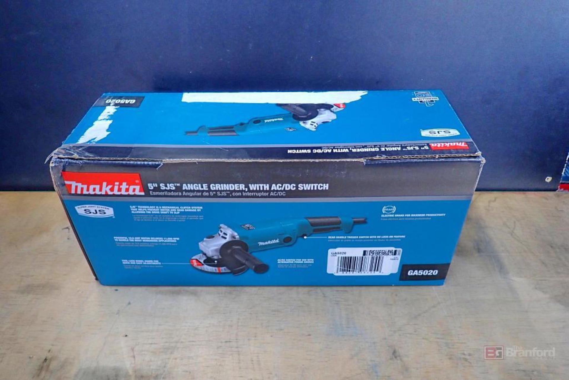 Makita GA5020 5" SJS Angle Grinder w/ AC/DC Switch - Image 5 of 8