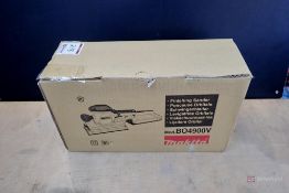 Makita B04900V Finishing Sander