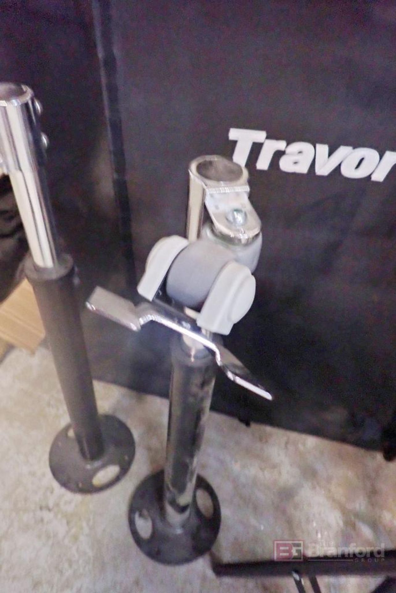 Travor Studio Light Box for Mechandise Photography w/ Stands, Brackets - Image 2 of 5