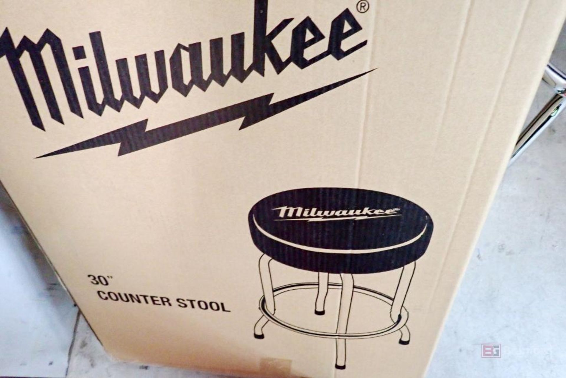 Milwaukee 30" Counter Stool - Bild 3 aus 4