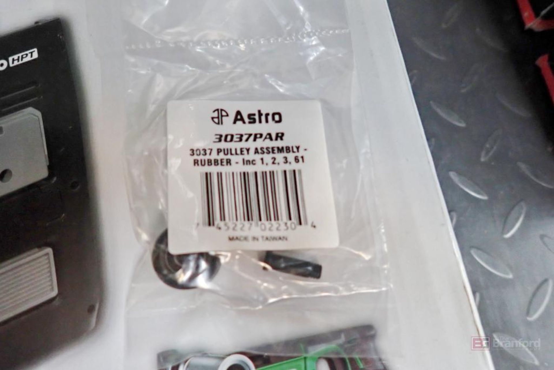 Box Lot of Astro 3037PAR Pulley Assemblies - Image 9 of 10