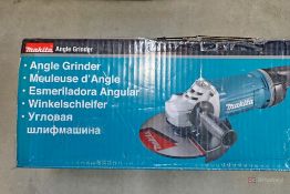 Makita GA7070X1 Angle Grinder