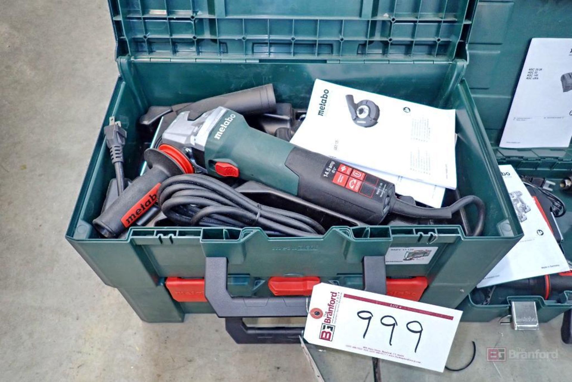 Metabo RSEV 17-125 Angle Grinder Kit