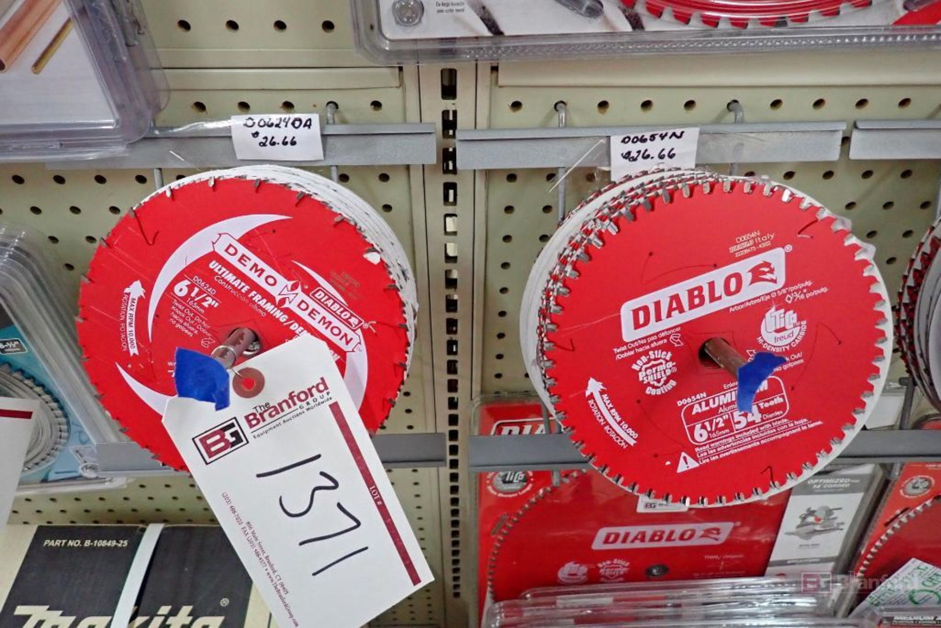 Large Assortment of Saw Blades - Image 2 of 4