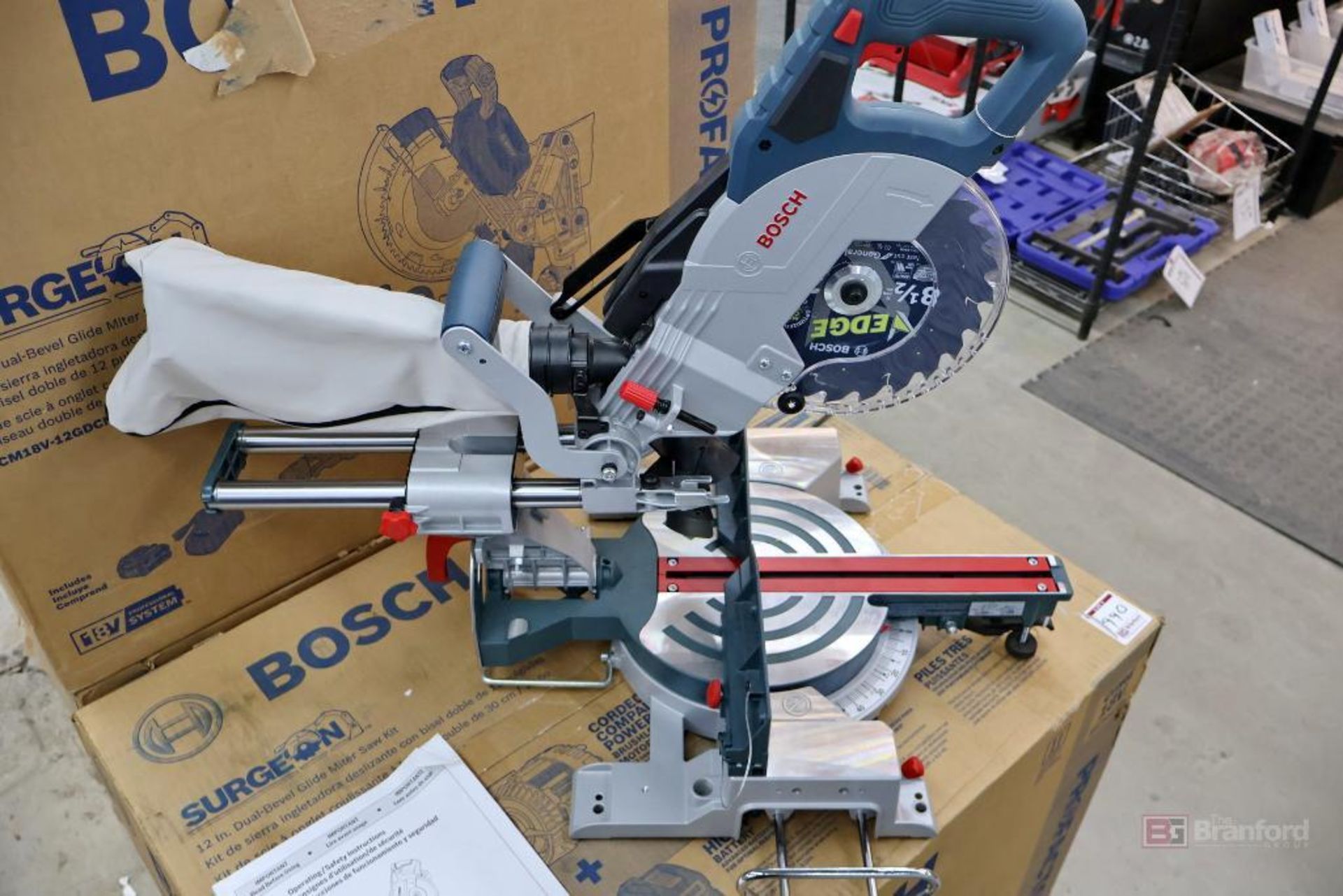 Bosch GCM18V-12GDCN14 ProFactor 12" Dual Bevel Glide Miter Saw Kit - Image 2 of 6