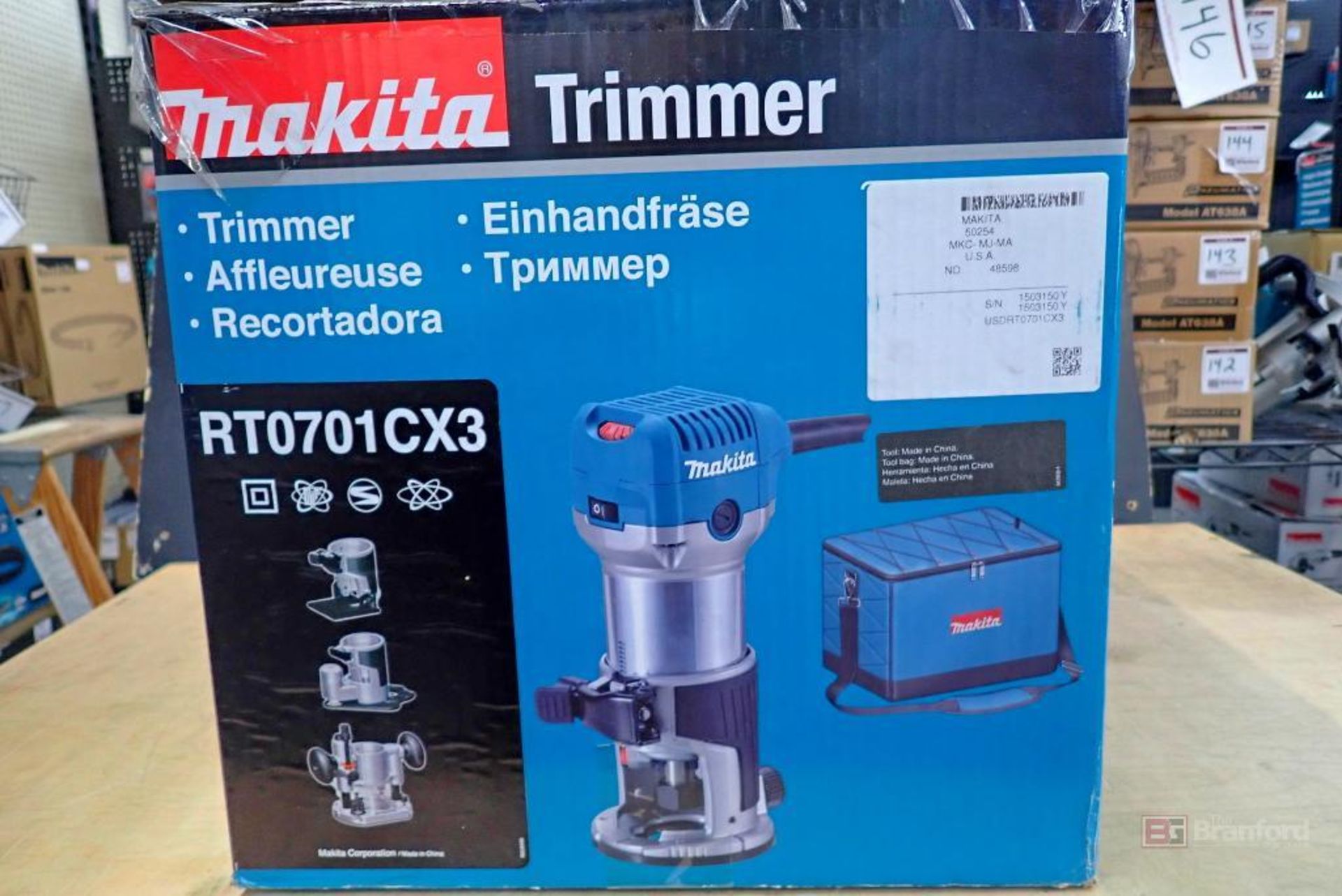 Makita RT0701CX3 Trimmer w/ Case - Image 4 of 6