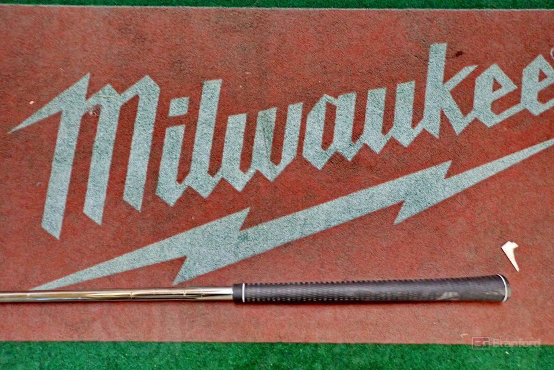 (5) Milwaukee Golf Practice Floor Mats - Image 4 of 4