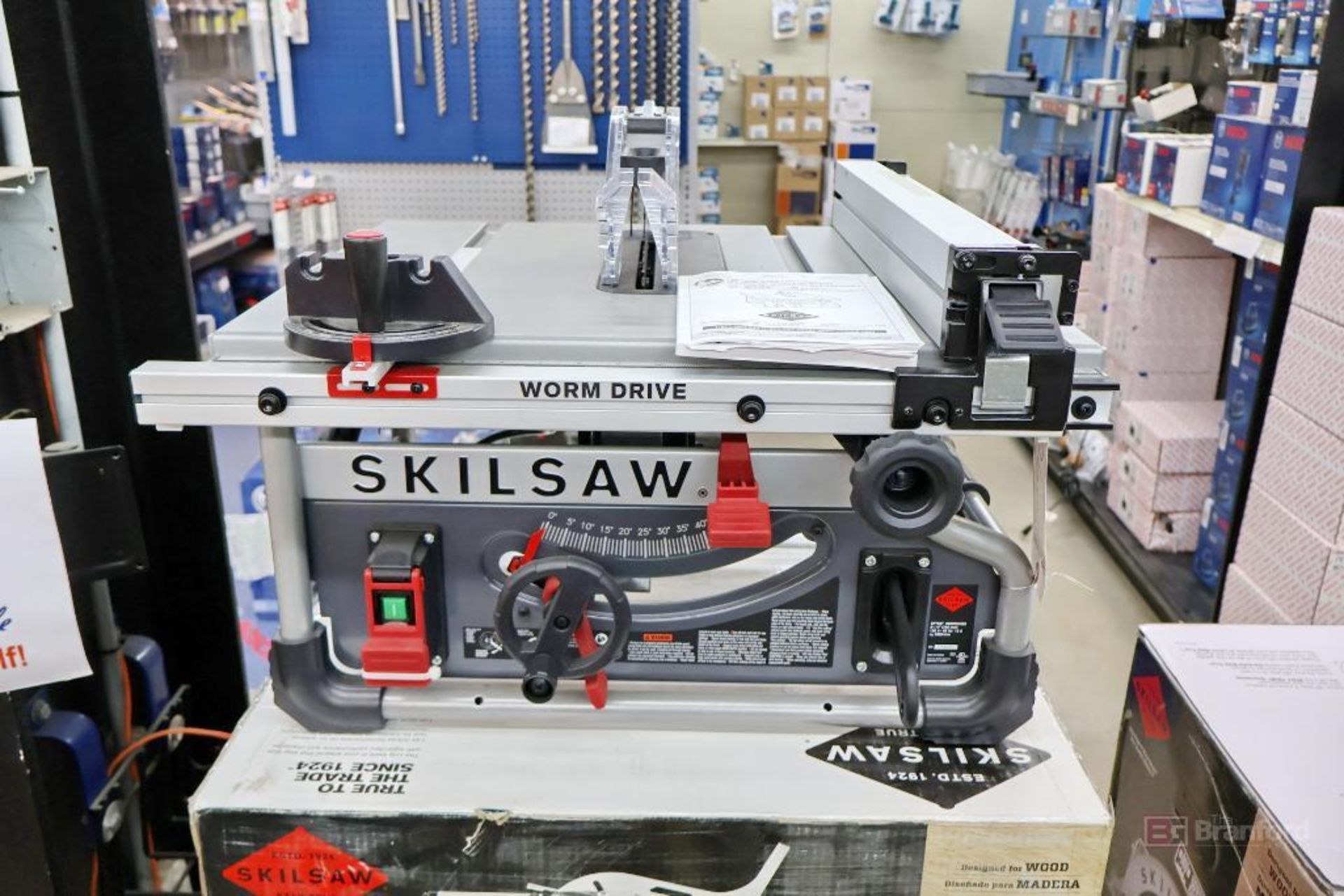 SKILSAW SPT 99 T-01 Portable Worm Drive Table Saw