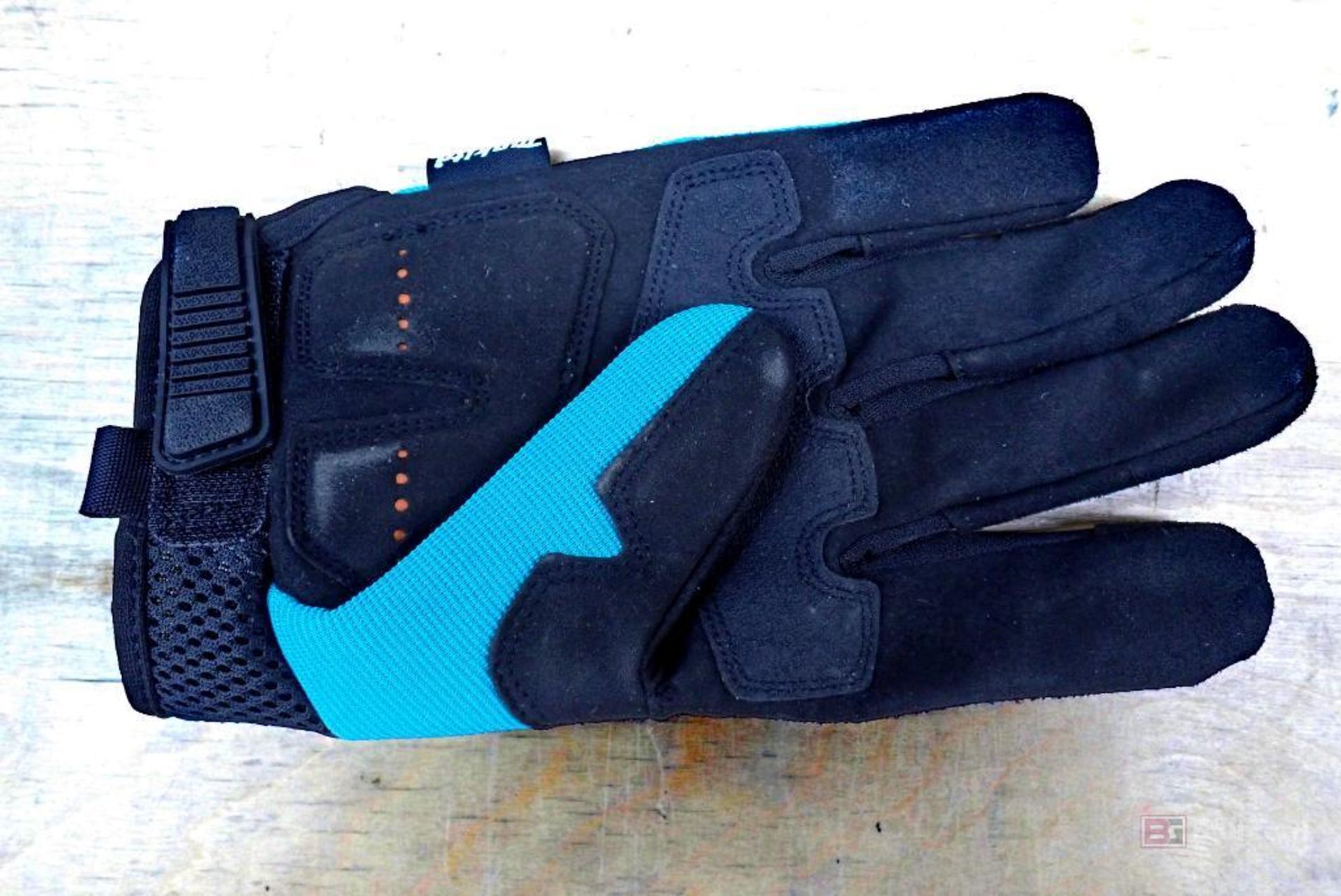 Box Lot of Makita Impact Work Gloves - Image 6 of 6