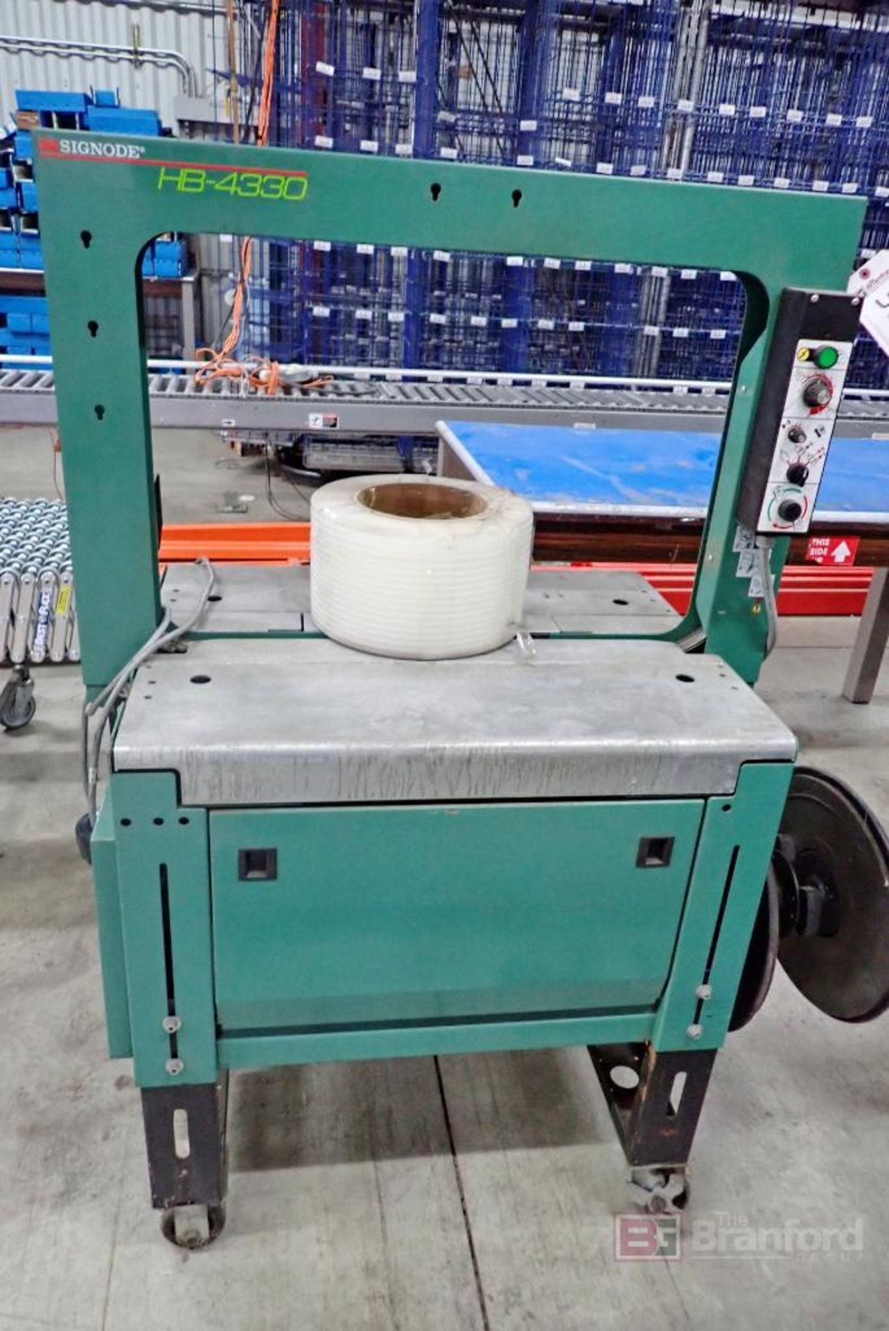 Signode HB-4330 Strapping Machine