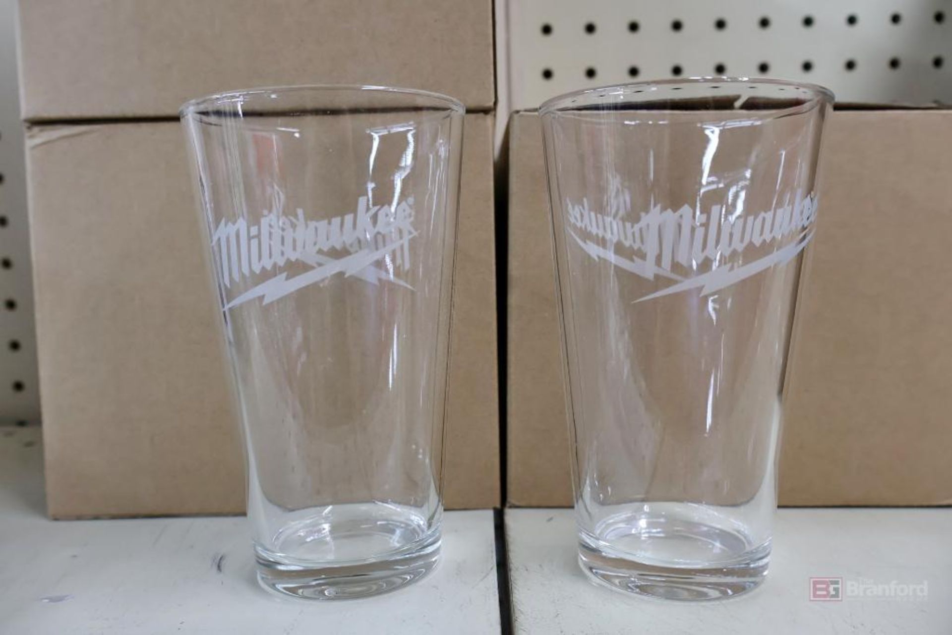 (12) Milwaukee Pint Glasses - Image 2 of 2