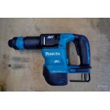 Makita XKH01Z Cordless Power Scraper