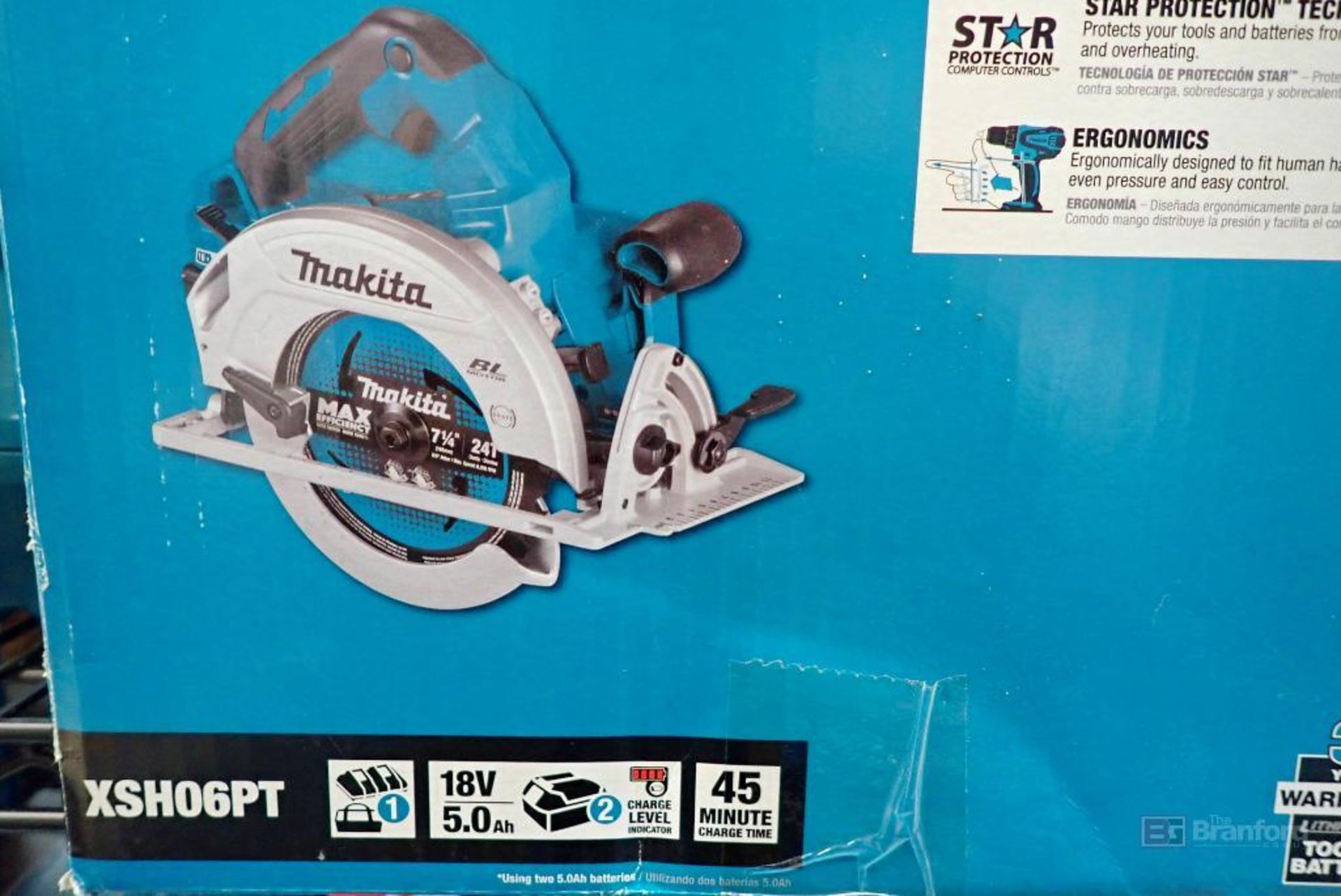 Makita 18V X2 LXT Lithium-Ion (36V) Brushless 7-1/4" Circular Saw Kit - Image 6 of 7