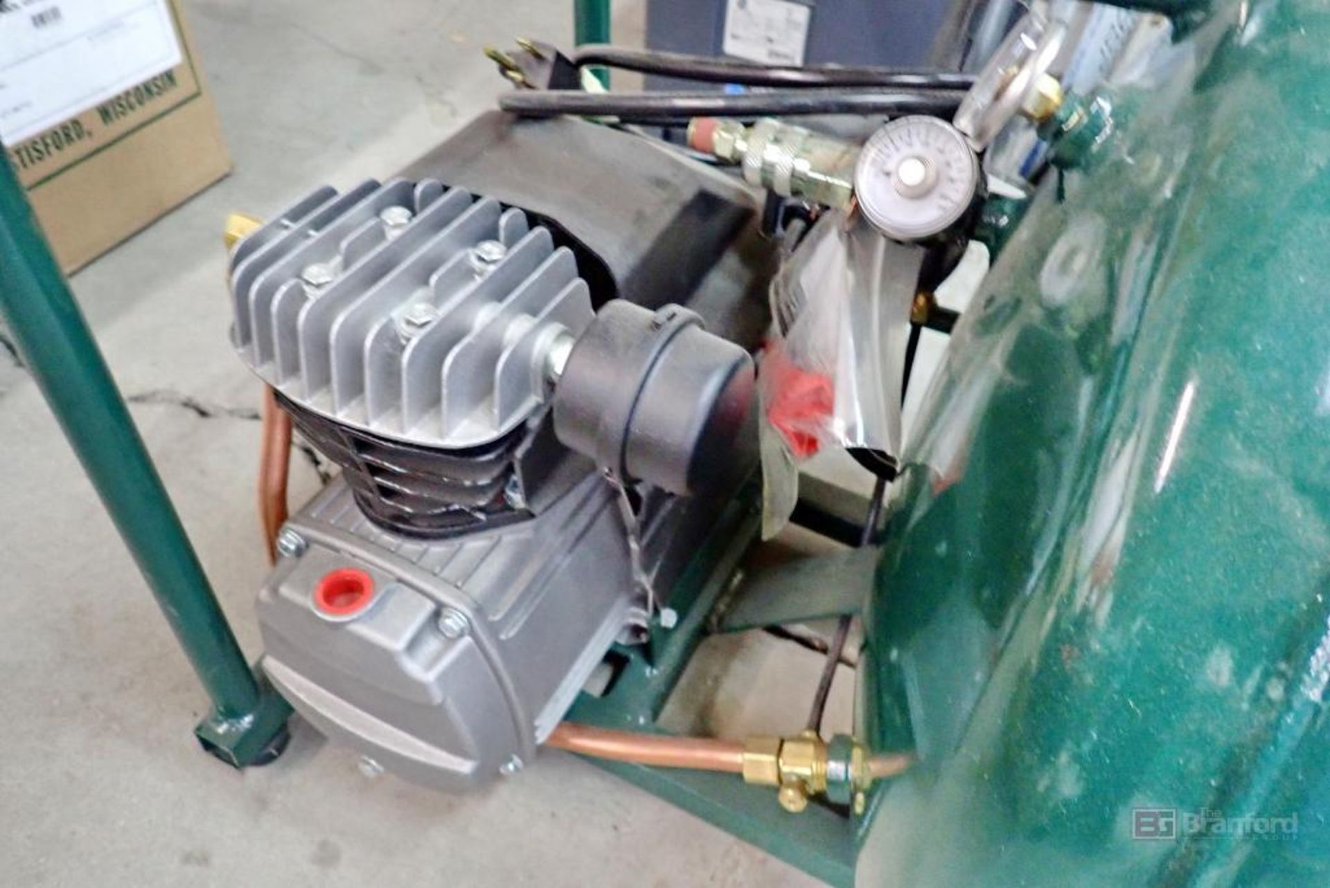 Rolair Systems D2002HPV5 Air Compressor - Image 2 of 4