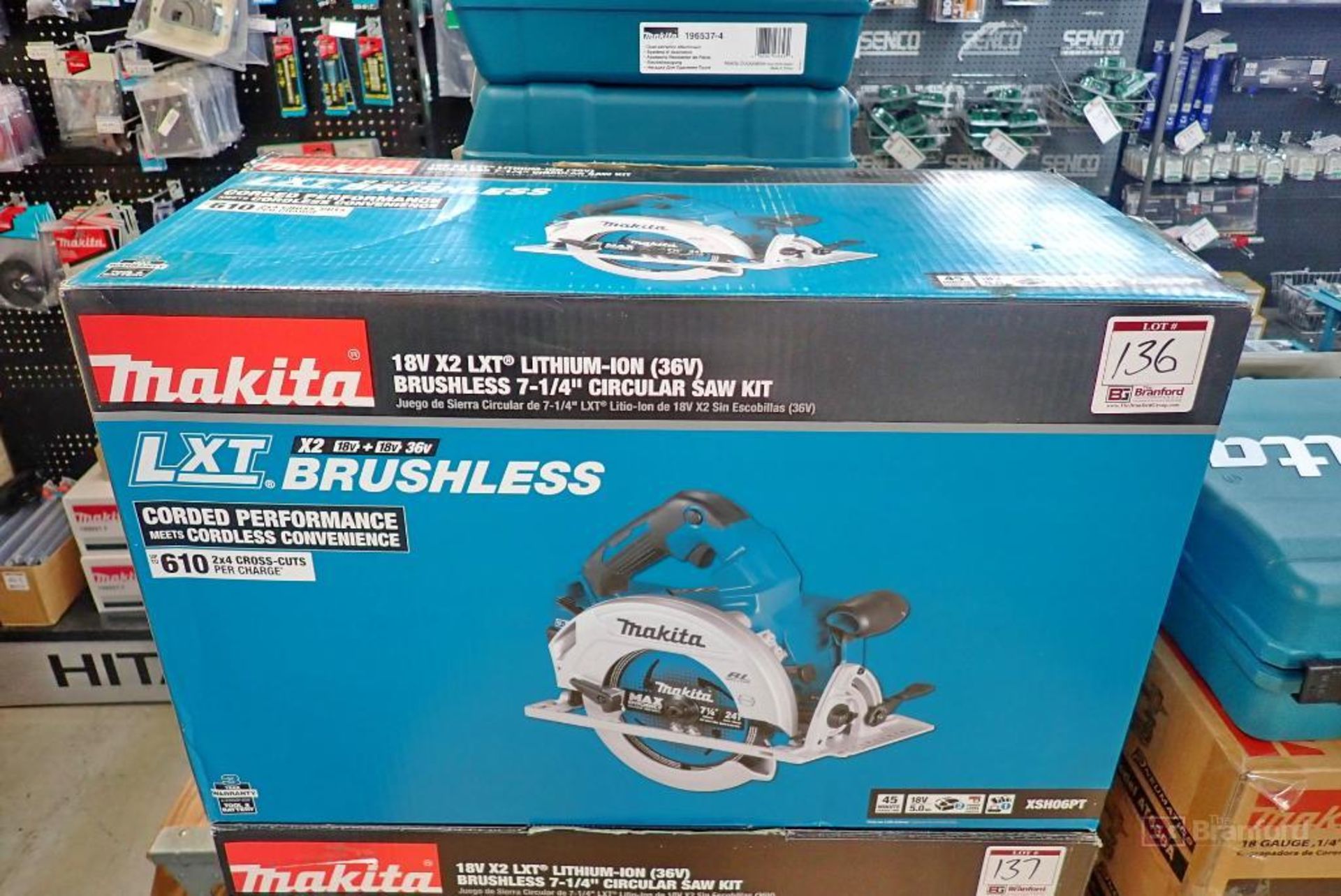 Makita 18V X2 LXT Lithium-Ion (36V) Brushless 7-1/4" Circular Saw Kit