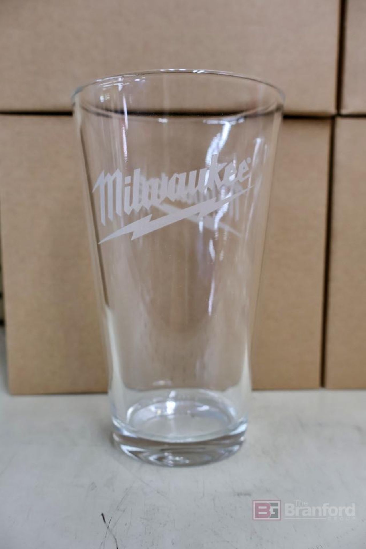 (16) Milwaukee Pint Glasses - Image 3 of 3