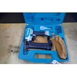 Makita AT638A 18 Gauge, 1/4" Narrow Crown Pneumatic Stapler