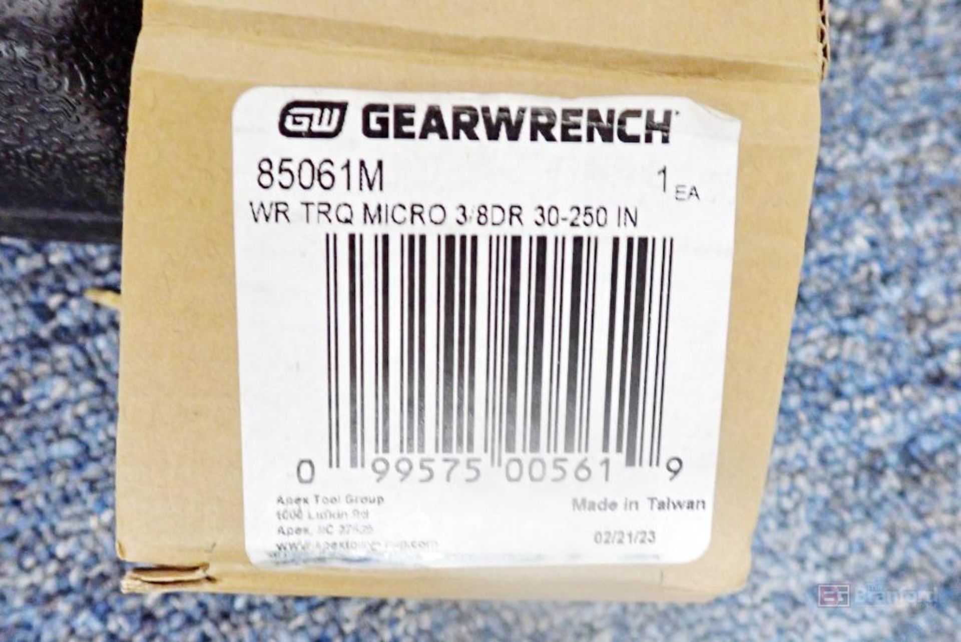 GearWrench 85061M (8858175) 3/8" Drive Micrometer Torque Wrench - Image 3 of 3