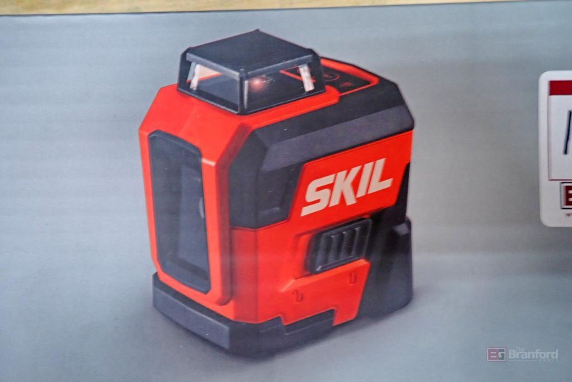 SKIL LL932201 Self-Leveling 360-Degree Red Cross Line Laser Level - Image 3 of 7