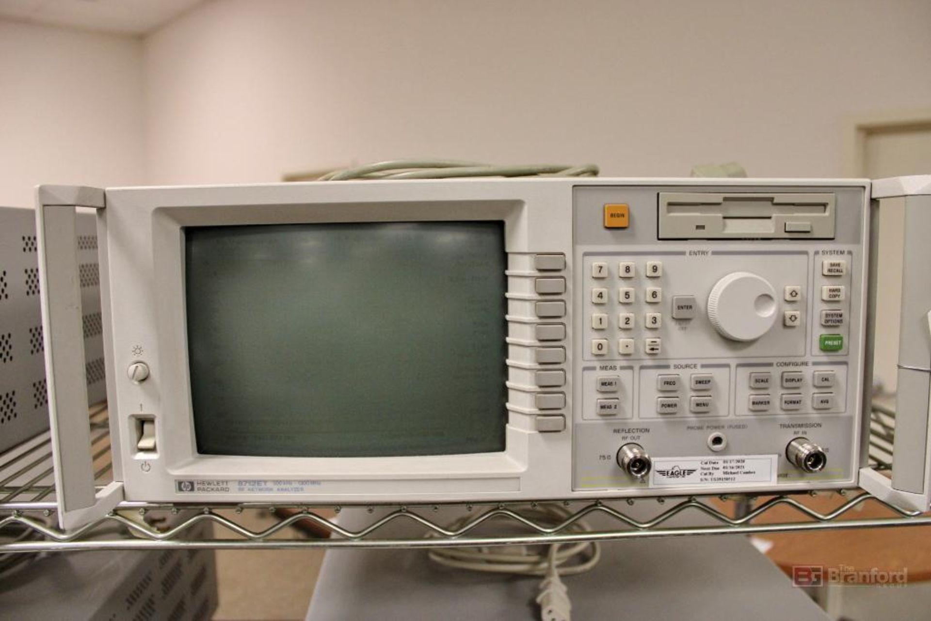 HP Model 8712ET RF Network Analyzer