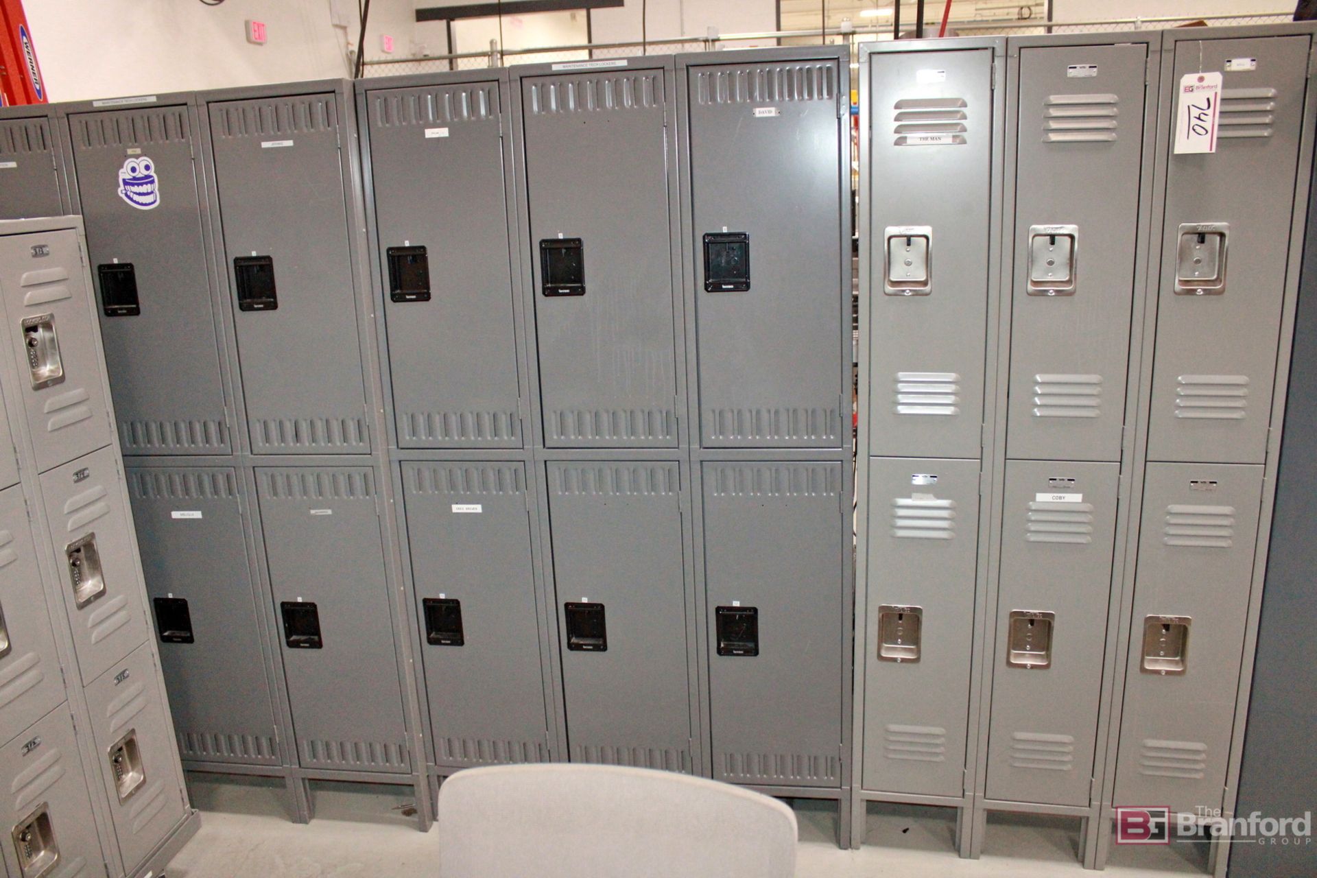 (4) Set of Lockers, Half are Tennsco Brand - Image 2 of 3