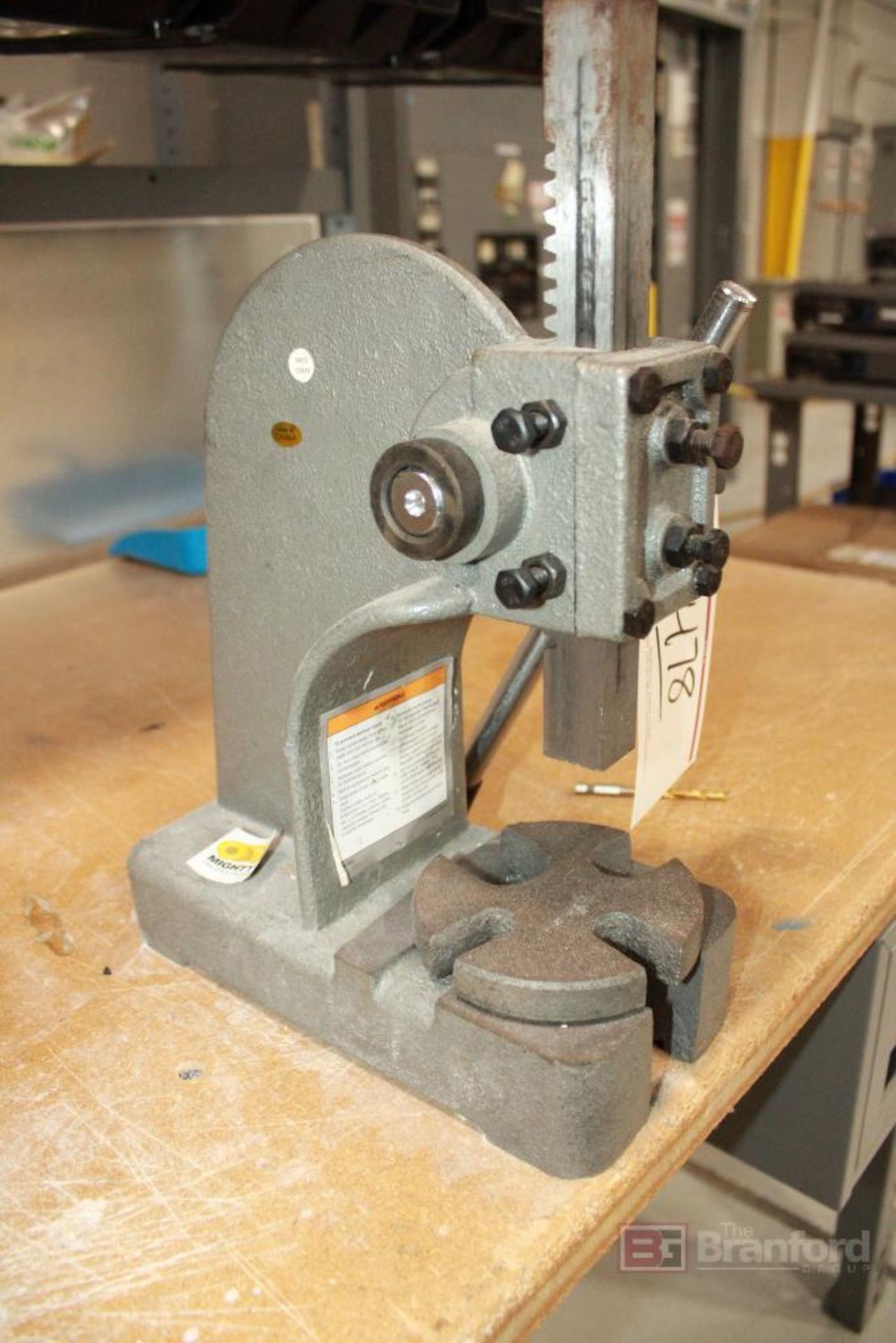 Shop Table with Machinery - Image 5 of 6