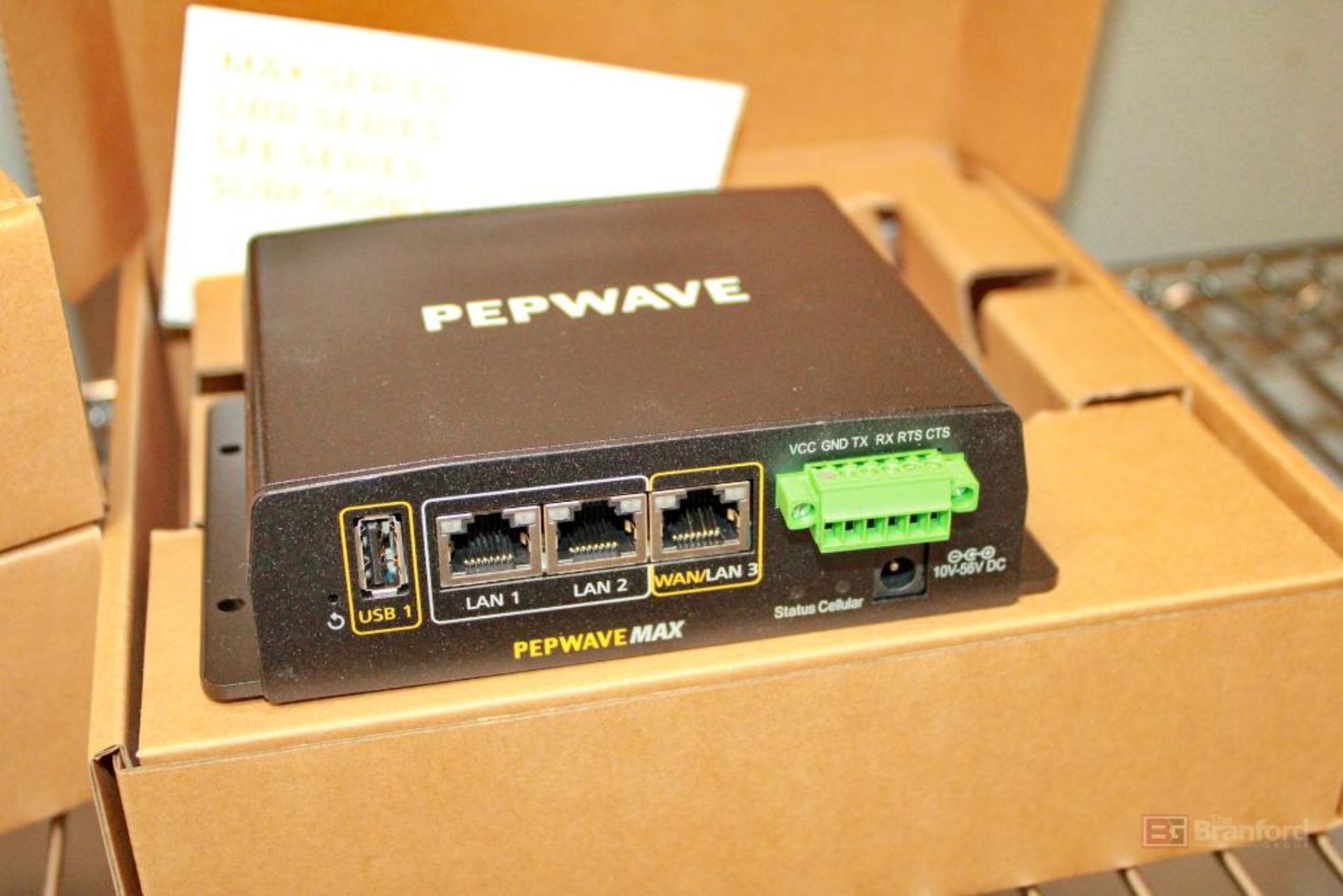 (3) PEPWAVE MAX BR1 ENT HIGHSPEED BROADBAND ROUTER - Image 3 of 3