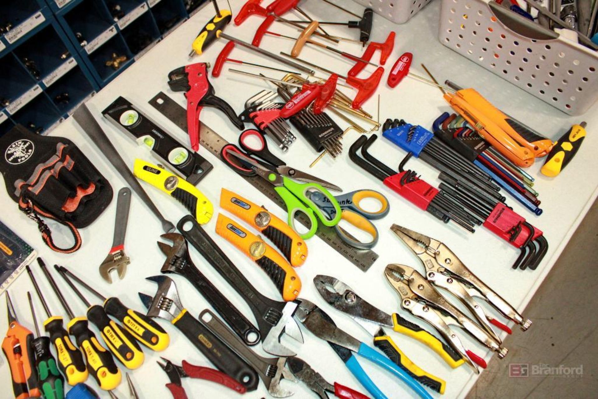 Over (100) Tools - Image 3 of 4