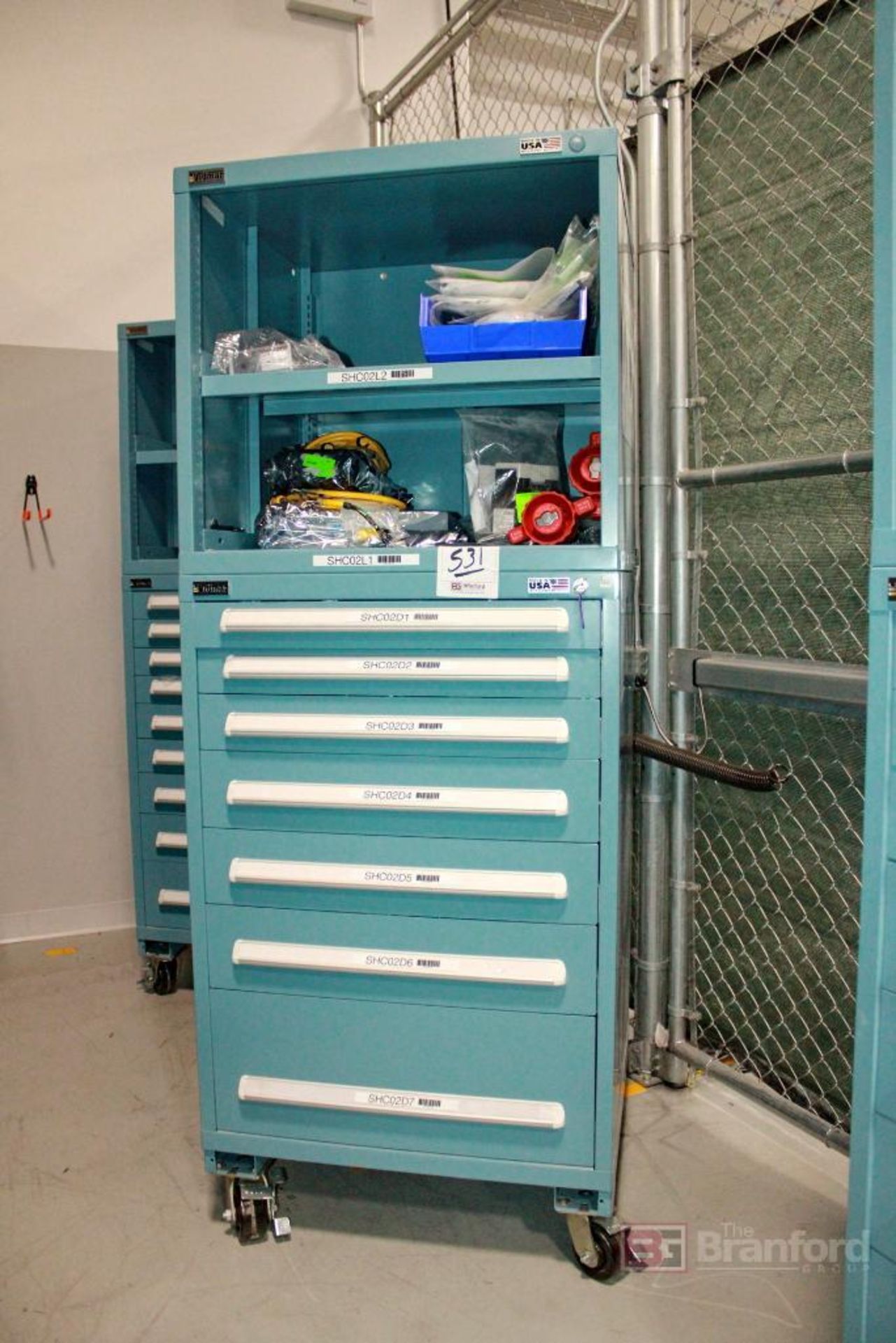 Vidmar 7-Drawer Industrial Storage Cabinet & Content