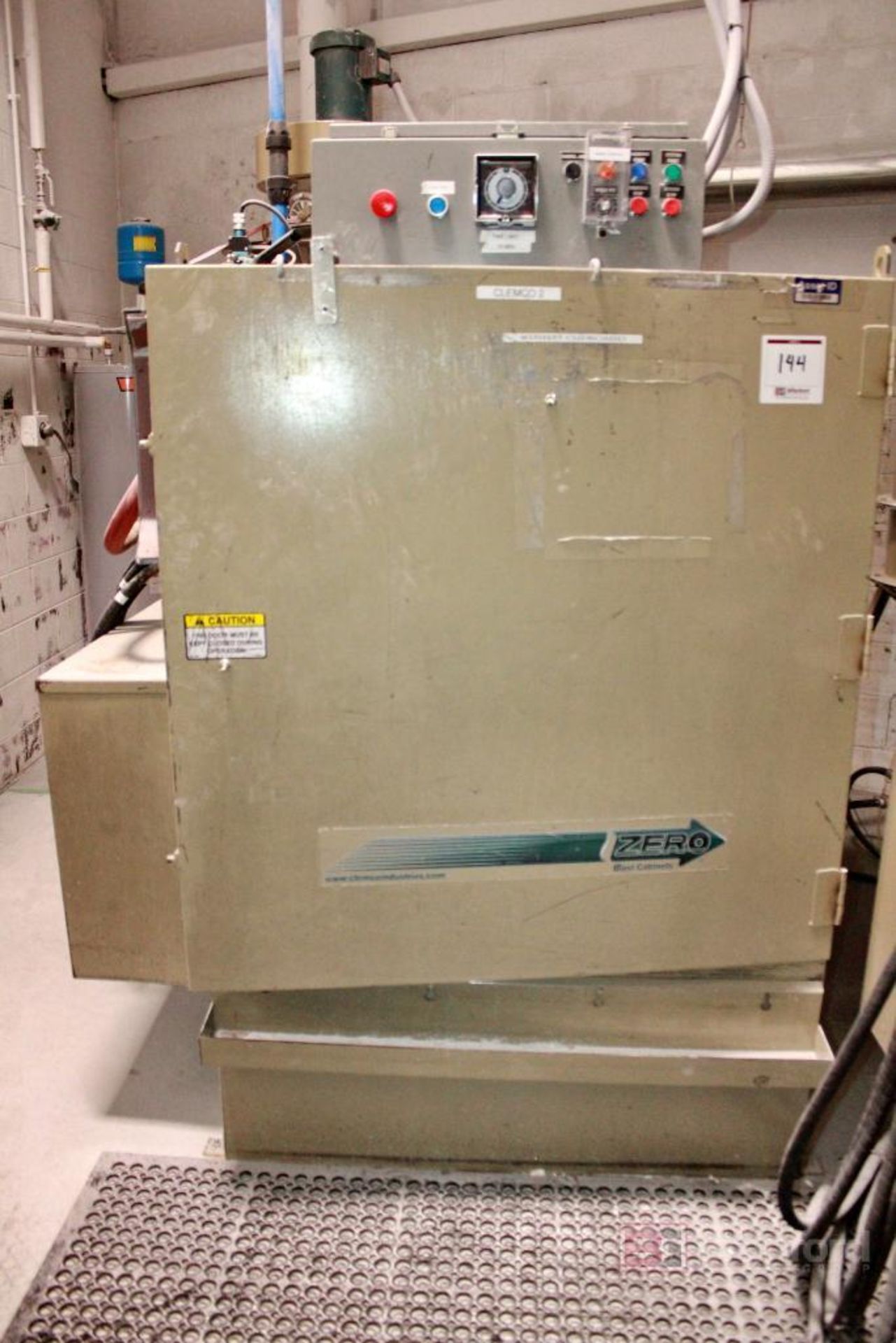 Clemco Tumble Blast Cabinet M00-BN-166 - Image 2 of 6
