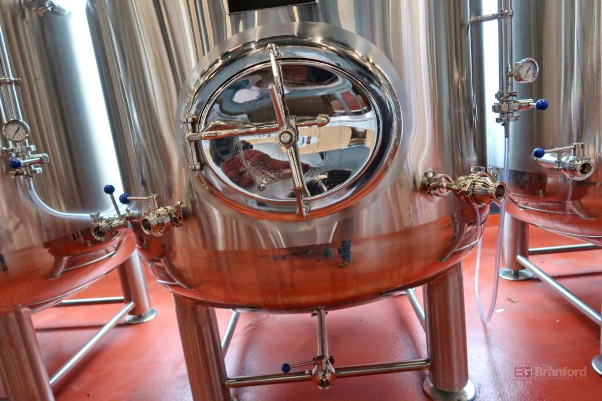 Stout 20-Bbl Jacketed Brite Beer Tank - Image 2 of 3
