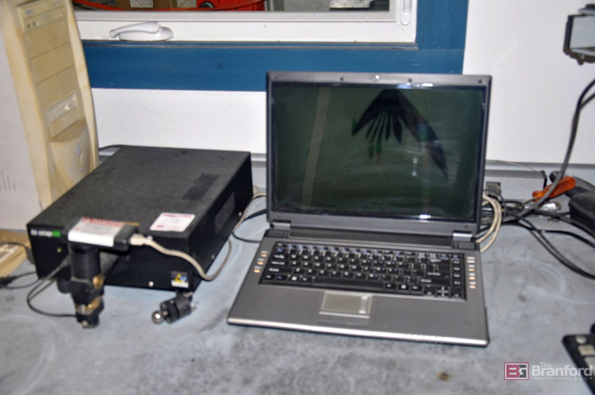 Delta Nu Advantage 532nm Raman spectrometer w/ laptop