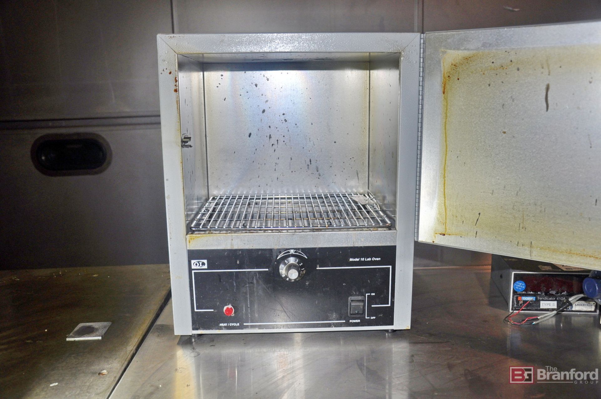 QL model 10 lab oven - Image 2 of 3