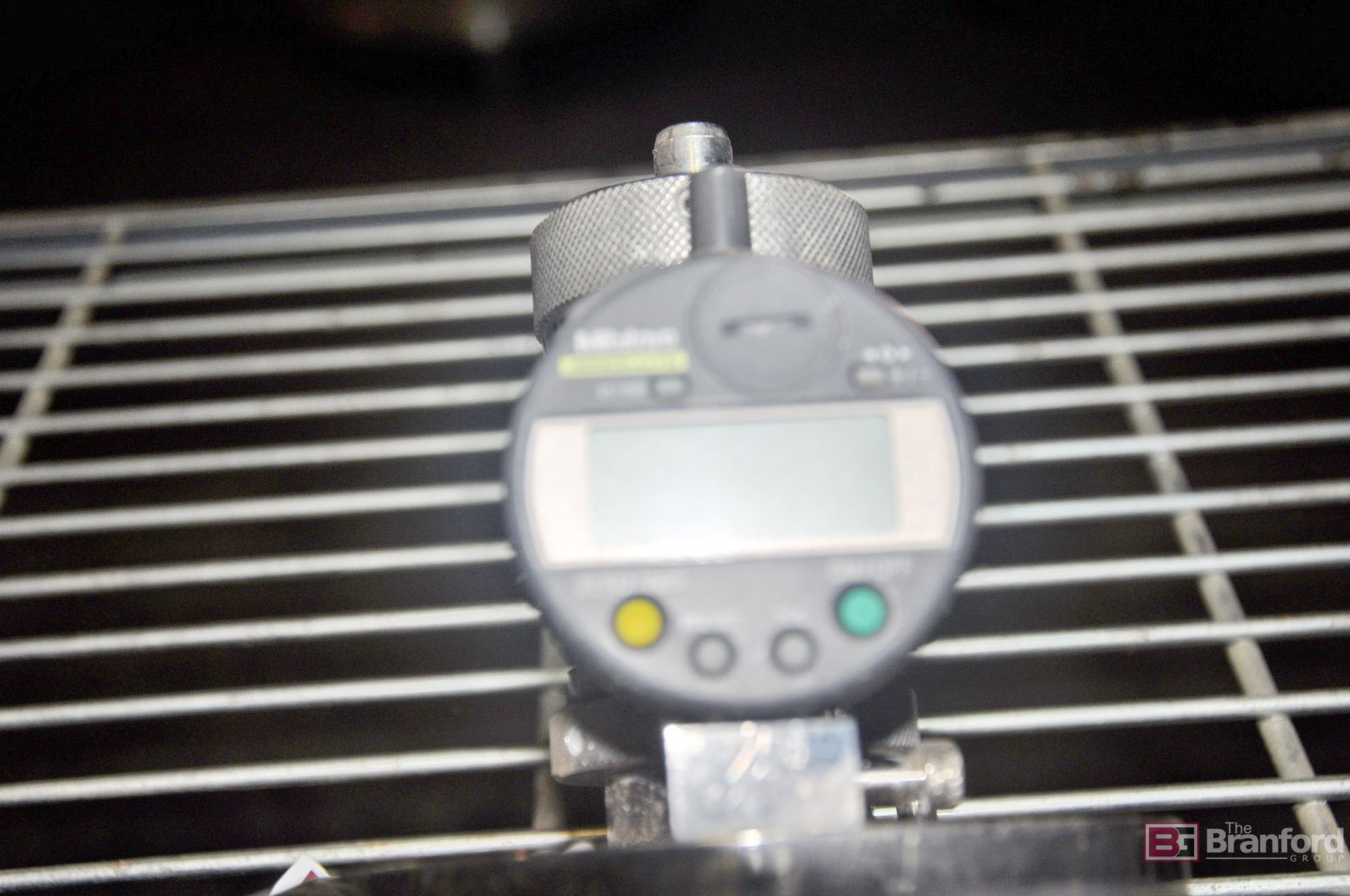 Acupole polishing fixture w/ Mitutoyo absolute thickness gauge - Image 2 of 3