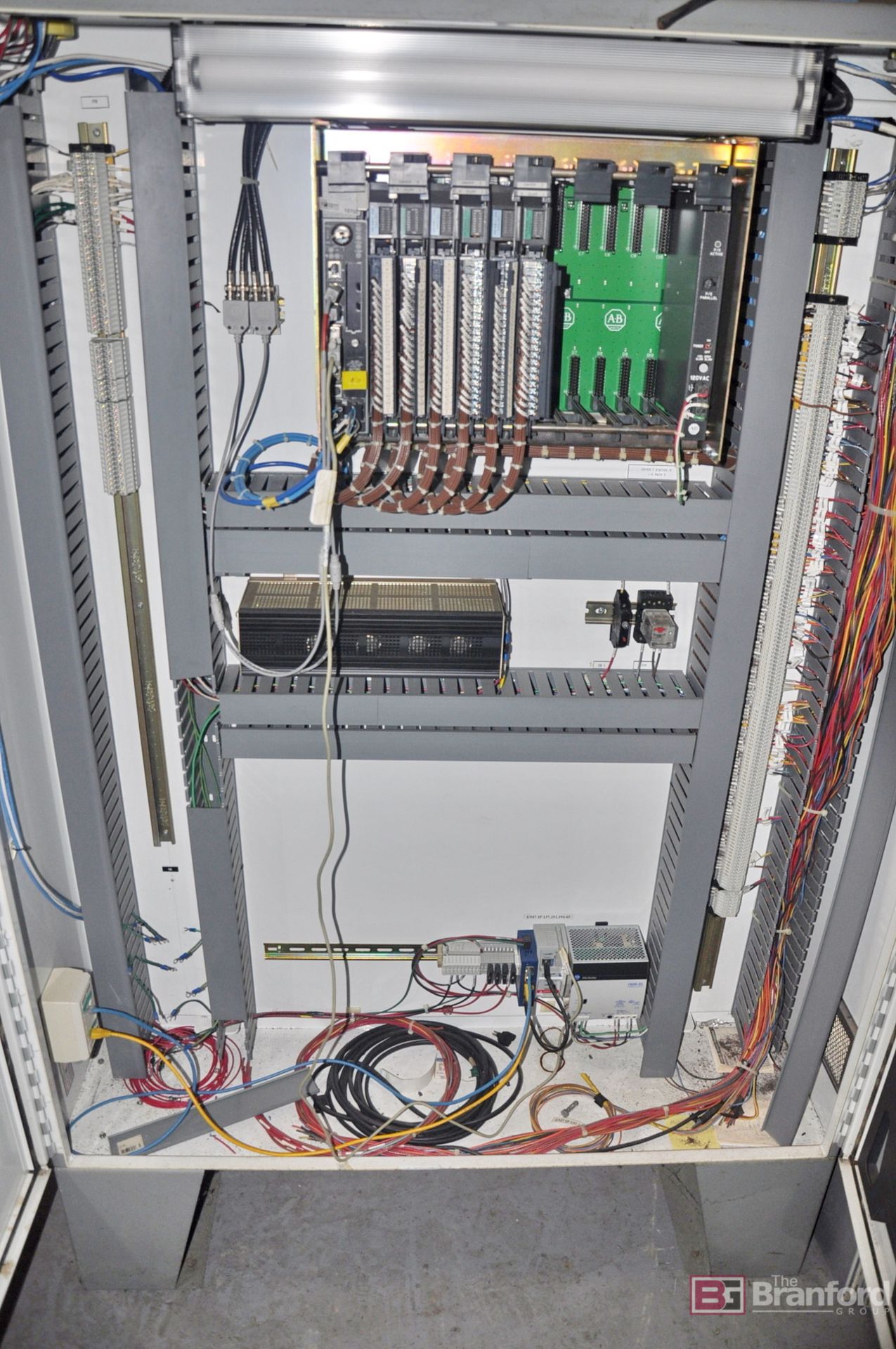 Electronics cabinet w/ Allen Bradley controls - Image 2 of 2