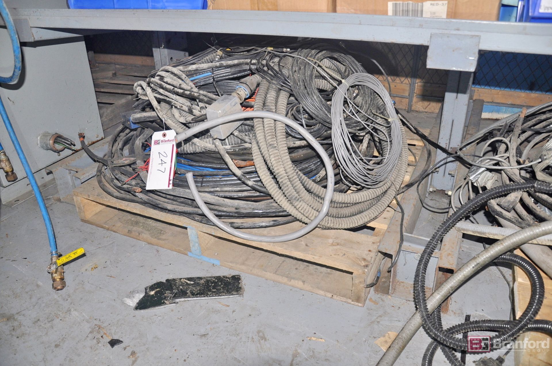 (3) Small skids of assorted wire & hoses - Image 5 of 5