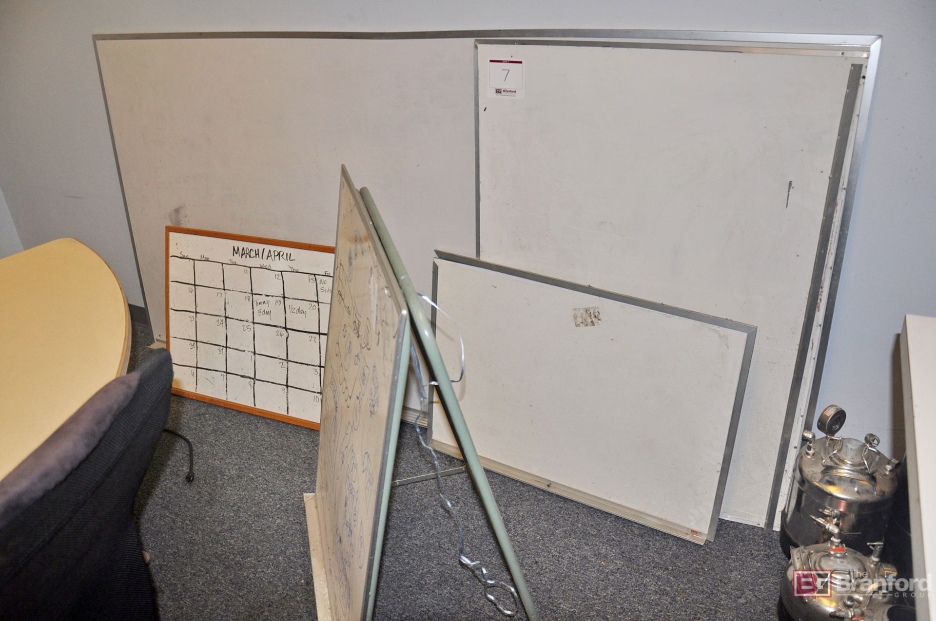 Assorted white boards - Image 3 of 4