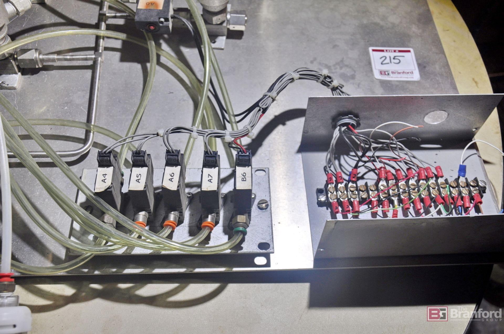 Pneumatic gas panel for process control - Image 6 of 13