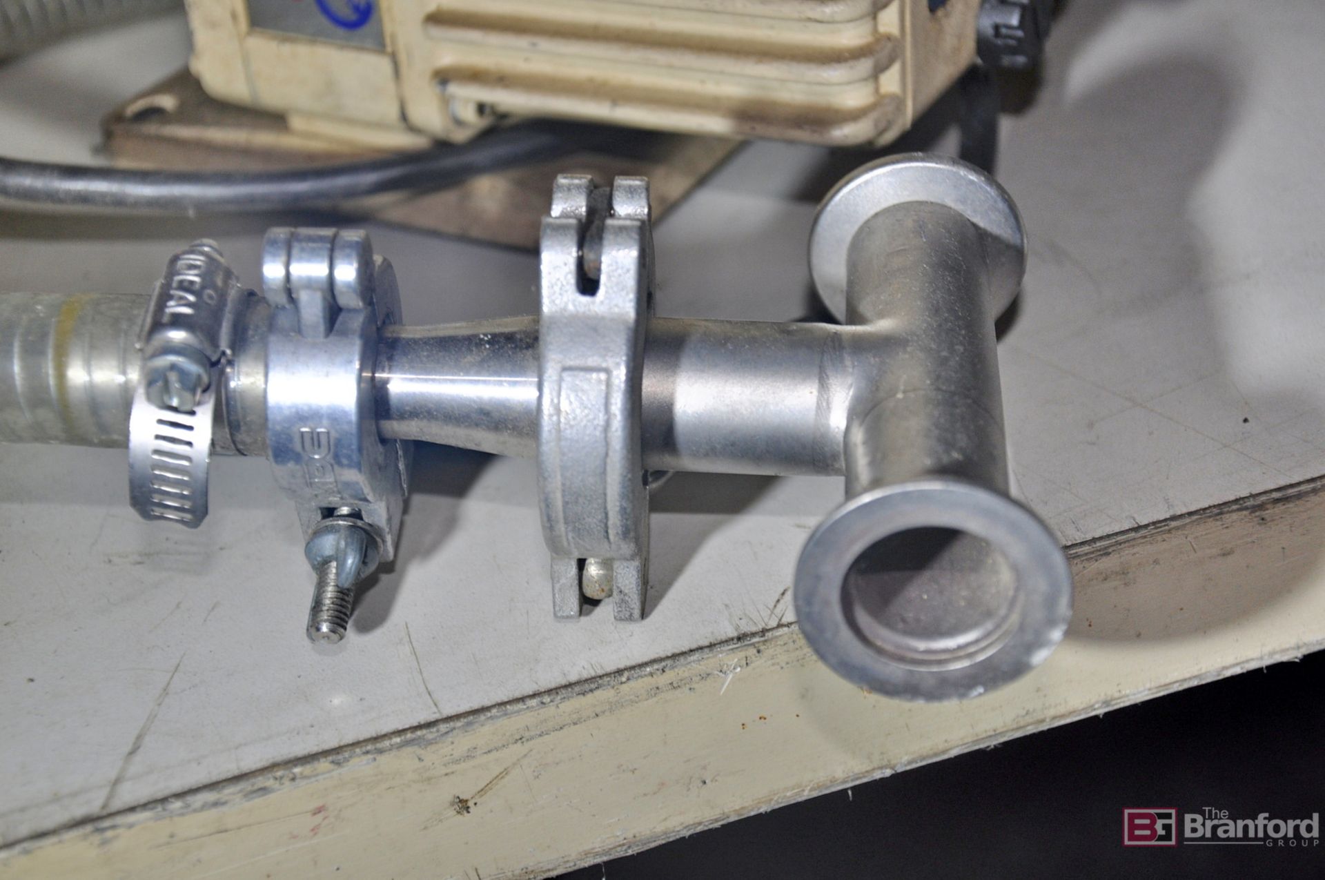 Welch 8905 Vacuum pump - Image 4 of 4