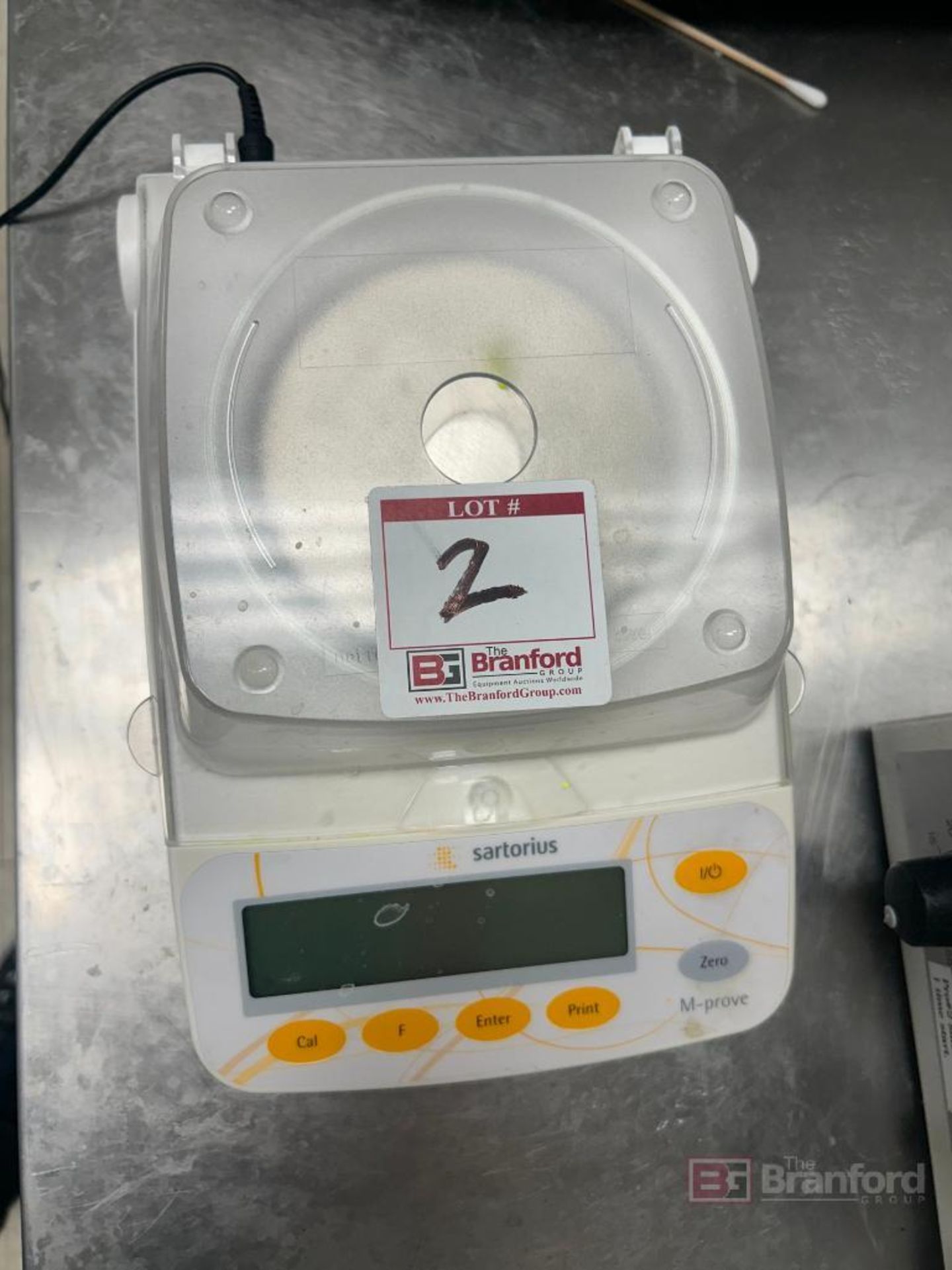 Sartorius Model: AY123 Digital Scale