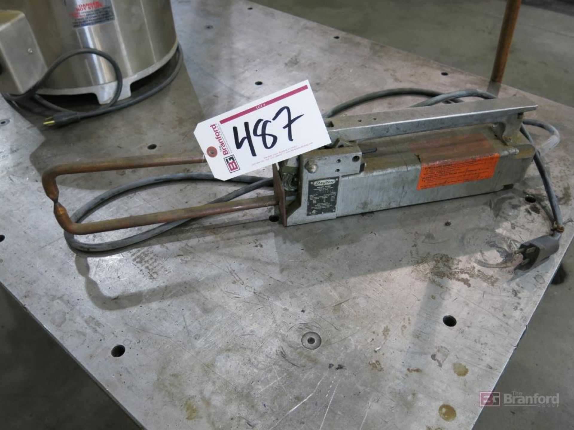 Dayton Model 4Z425 Spot Welder