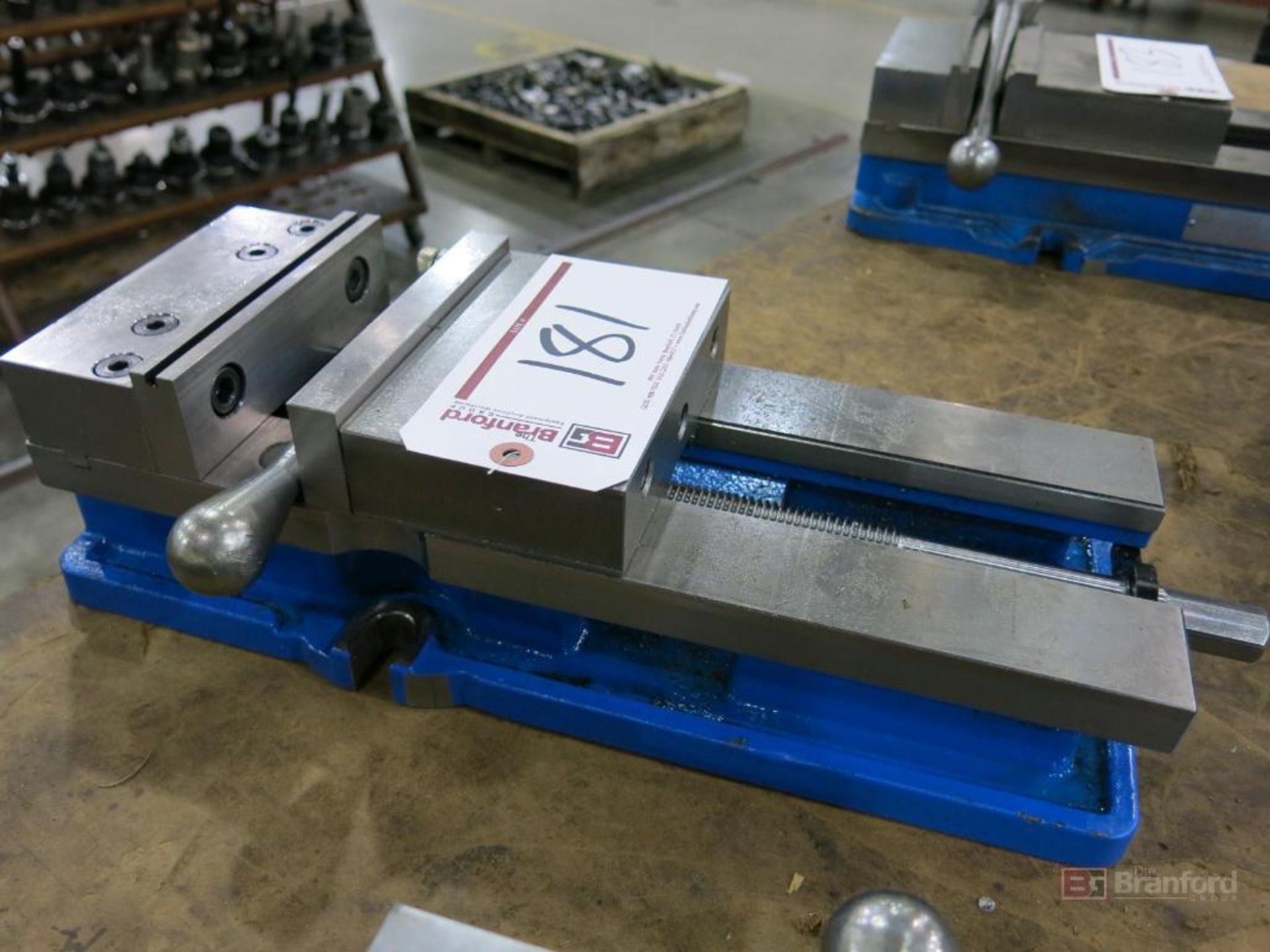 Kurt DX6 Crossover 6" Machinist Vise