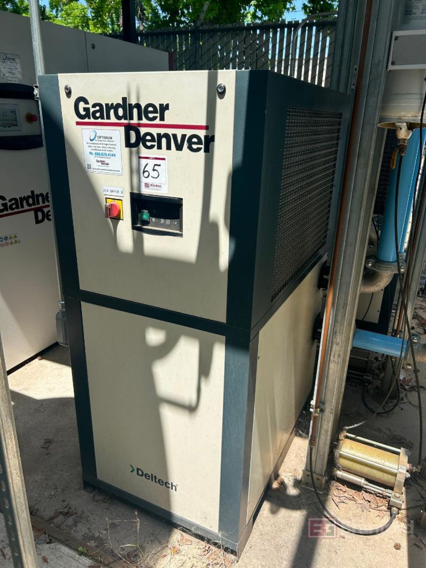 Gardner Denver Model: RGD1000A4 Air Dryer; SN: 22D460HGN100002246