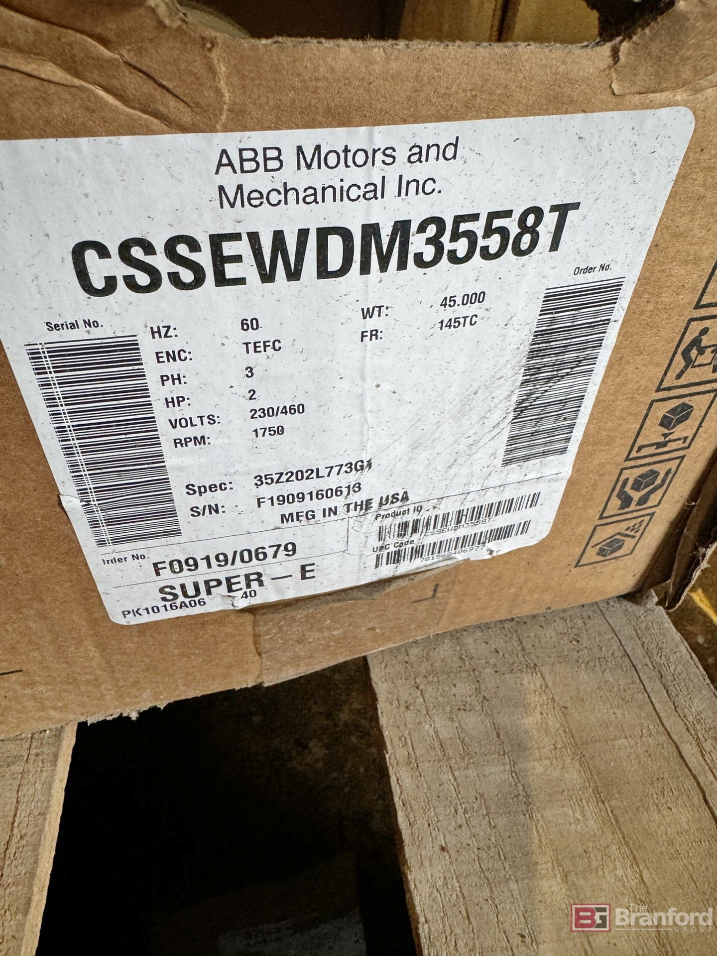 (2) Baldor CSSEWDM3558T Motors & CAT 2530 triplex pump - Image 11 of 13