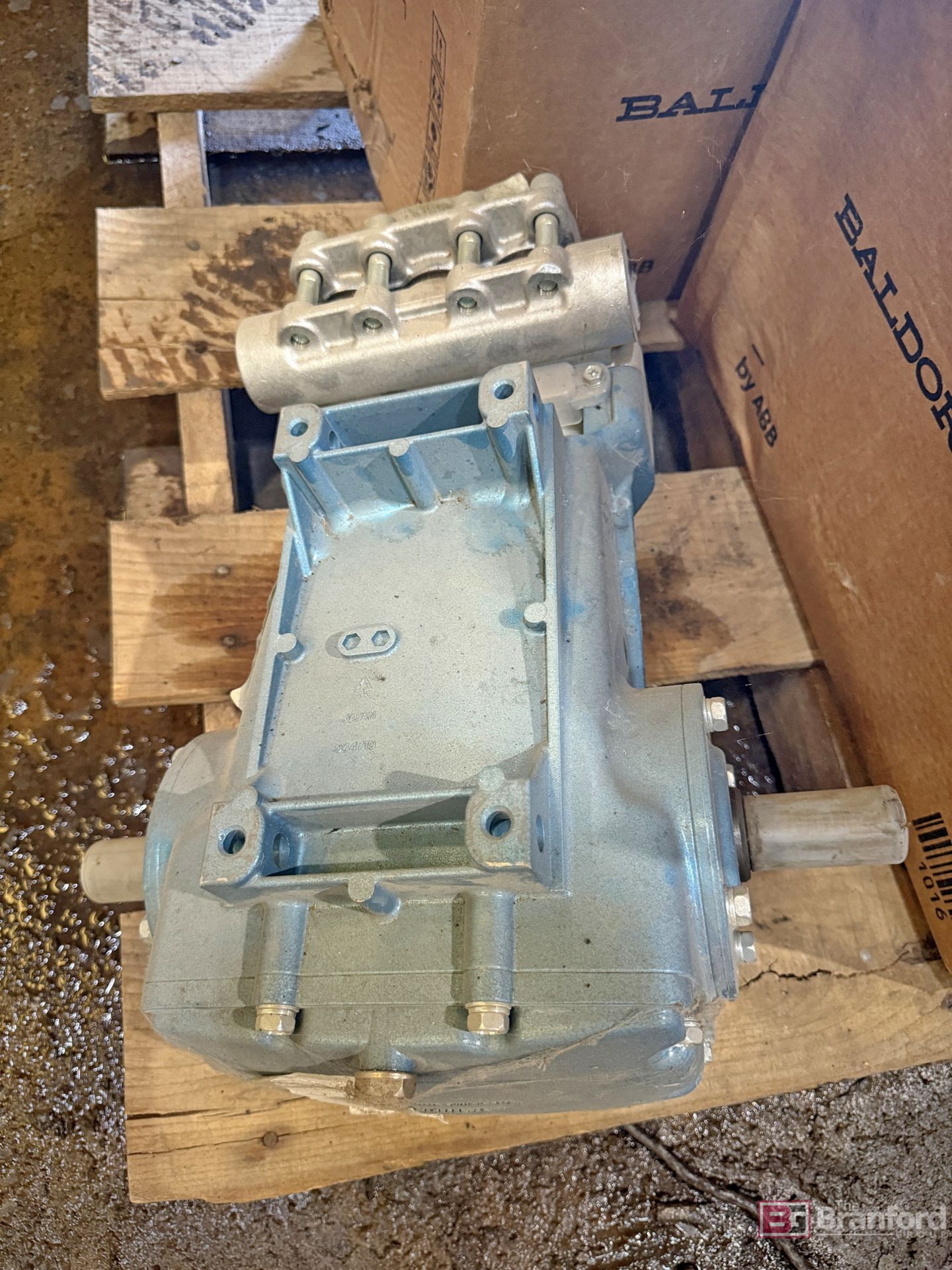 (2) Baldor CSSEWDM3558T Motors & CAT 2530 triplex pump - Image 12 of 13