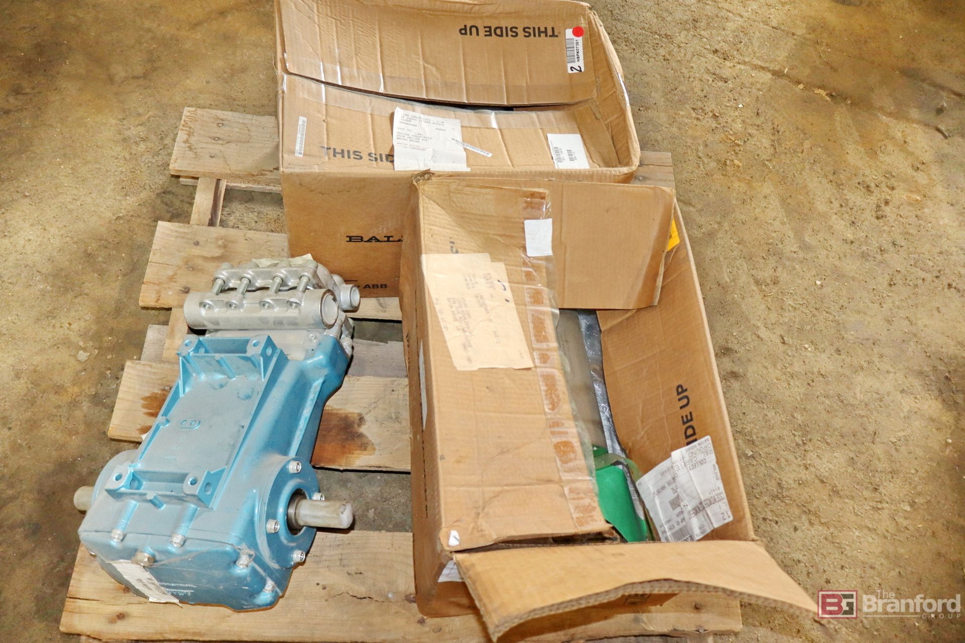 (2) Baldor CSSEWDM3558T Motors & CAT 2530 triplex pump