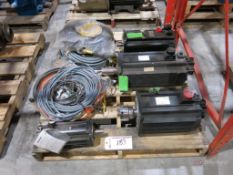 (4) Servo Motors w/ Assoc. Servo Connecting Cables